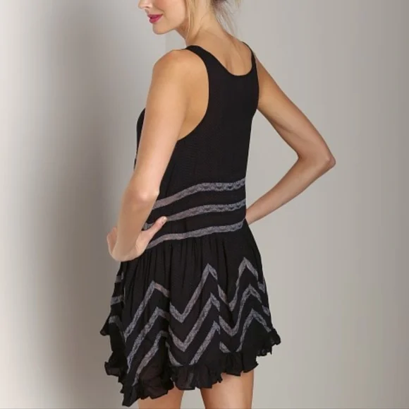 M • Intimately Free People • Voile and Lace Polka Dot Trapeze Slip - Picture 6 of 9